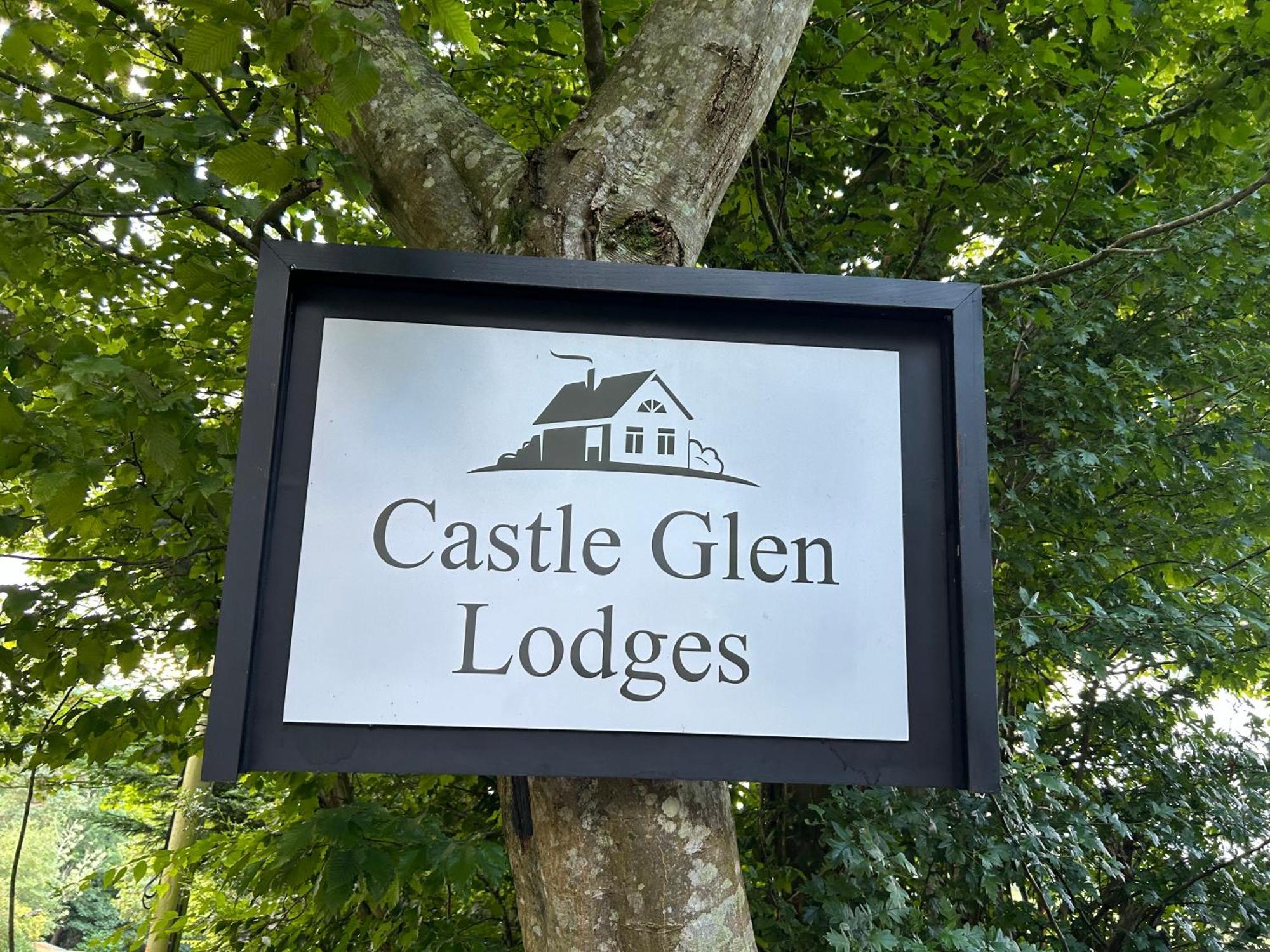 Castle Glen Lodge Dumfries Exterior photo